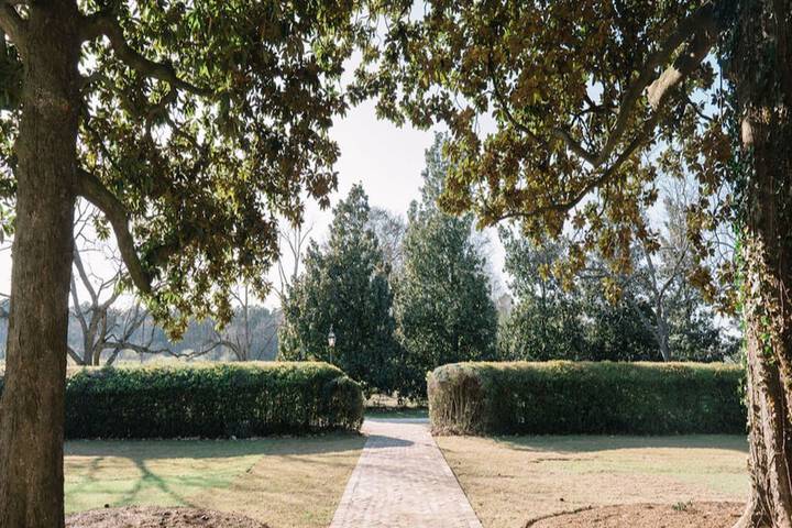 Historic Antebellum Manor