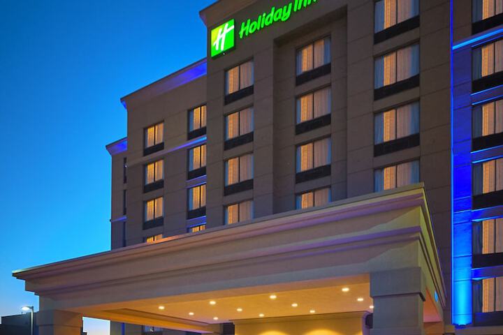 Hotel 5 of 51