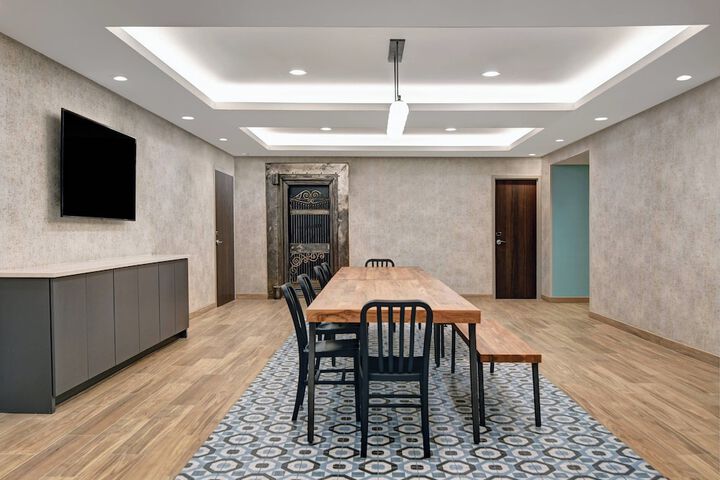 TownePlace Suites by Marriott Cincinnati Downtown