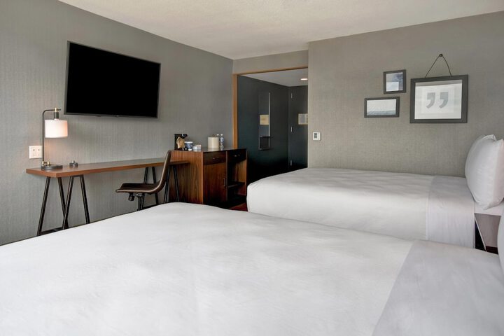 Room 48 of 67