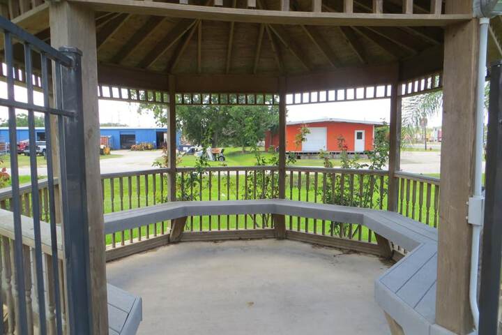 Terrace/Patio 32 of 36