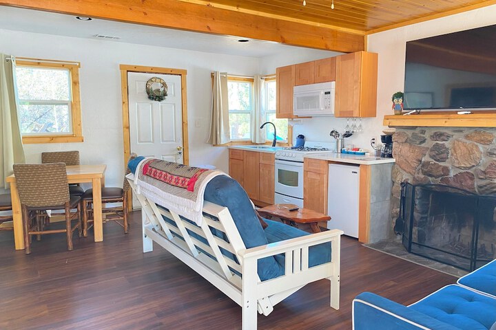 Blue Horizon Lodge
