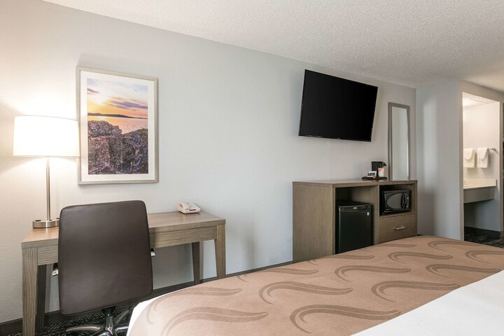 Room 55 of 70