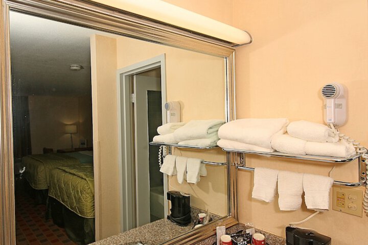 Room 19 of 57