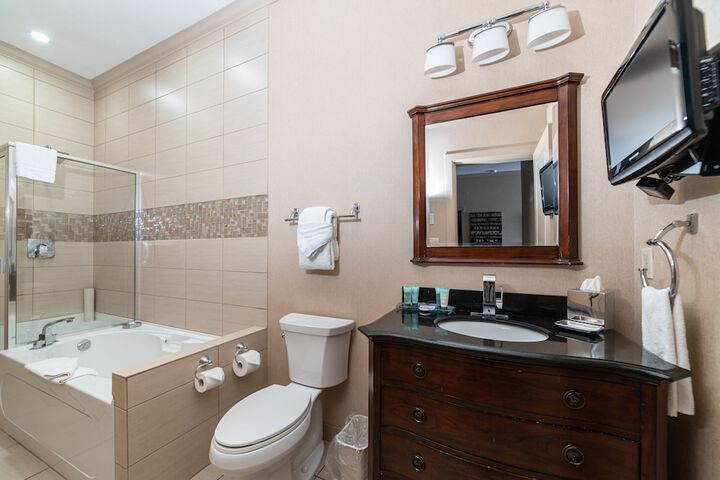 Prestige Vernon Hotel