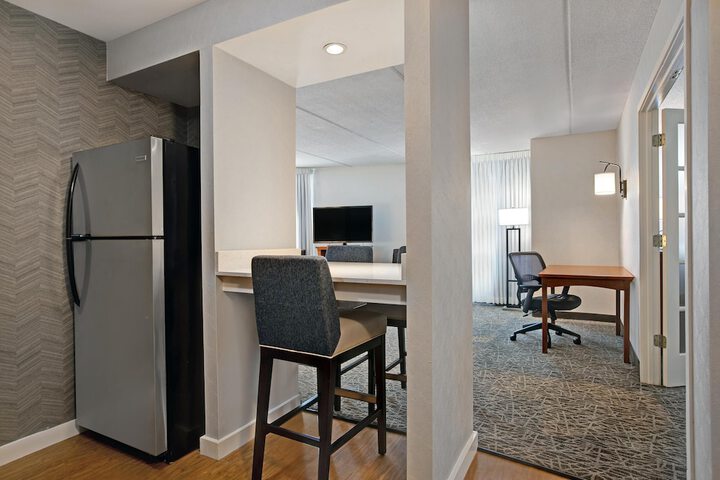 Homewood Suites by Hilton Chicago-Lincolnshire