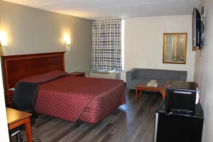 Room 18 of 39