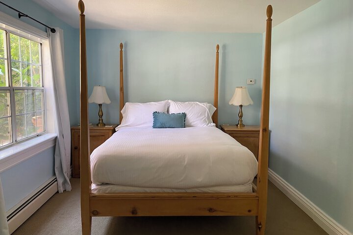 Room 28 of 107