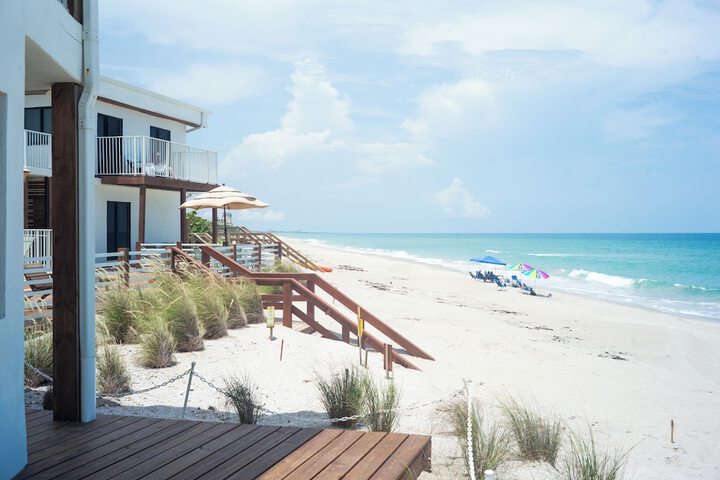 Melbourne Beach Resort & Surf Club