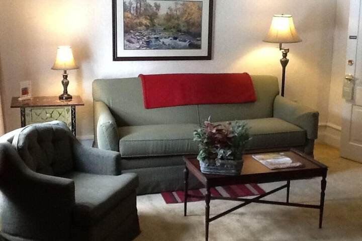 Room 8 of 39