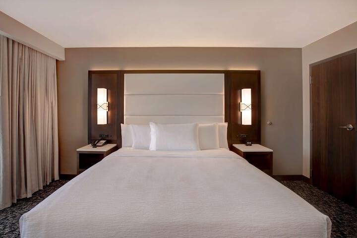 Room 44 of 89