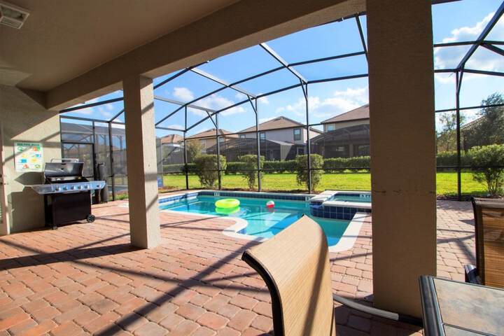 Pool 11 of 59