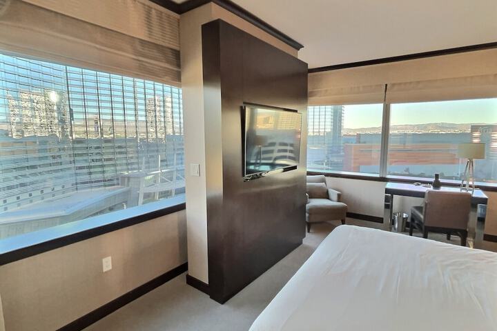 Room 63 of 124