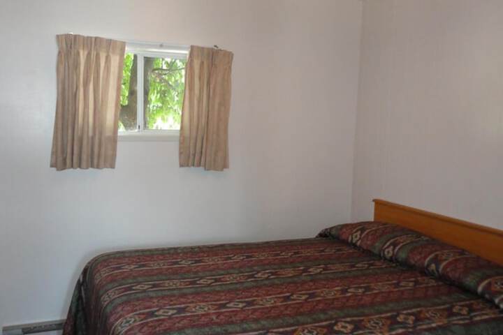 Room 19 of 38