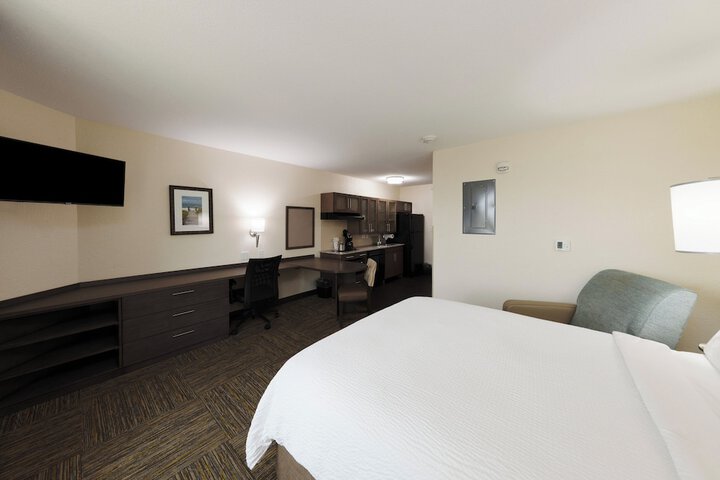 Room 34 of 74