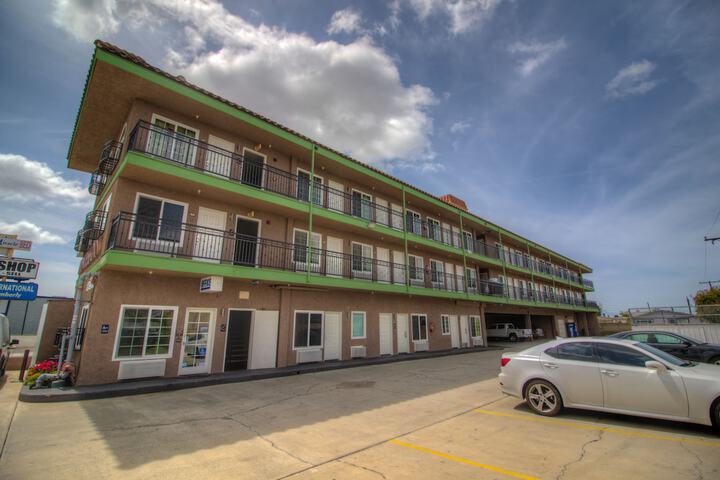 Hotel 8 of 49
