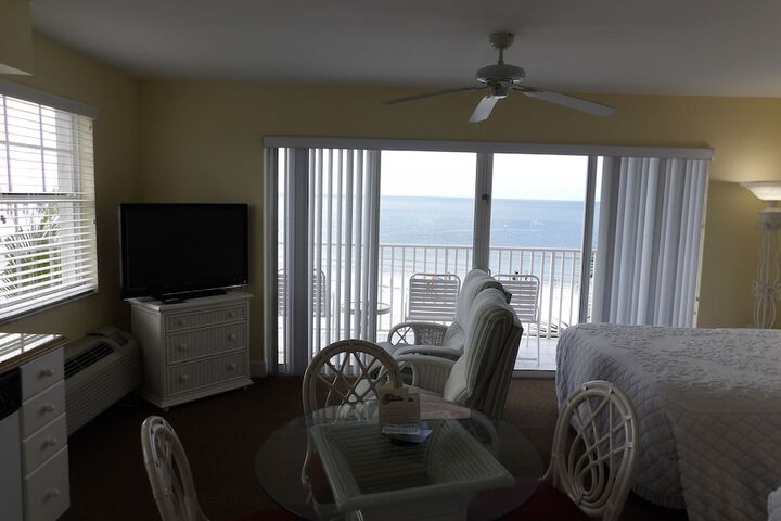 Edison Beach House