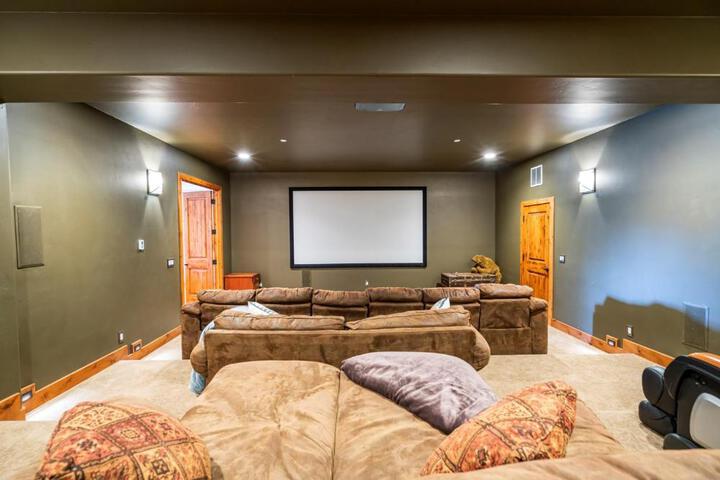 Off Grid Luxury Experience