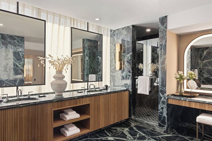 Omni Las Colinas Hotel