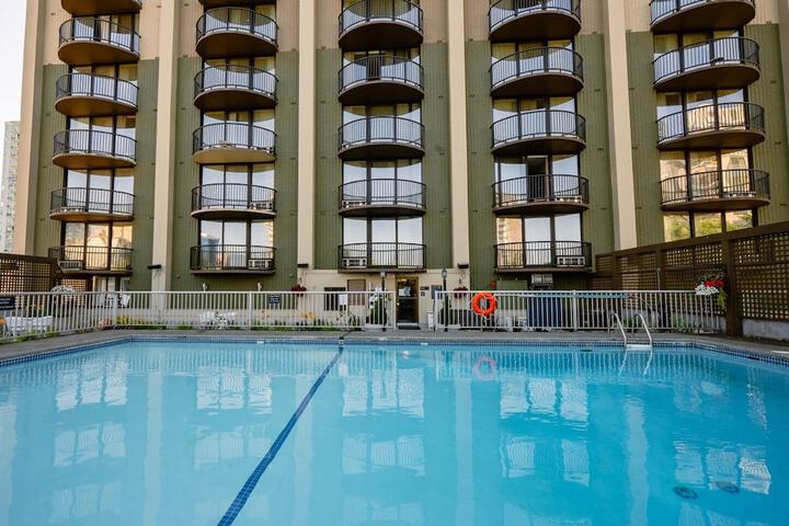 Pool 4 of 47