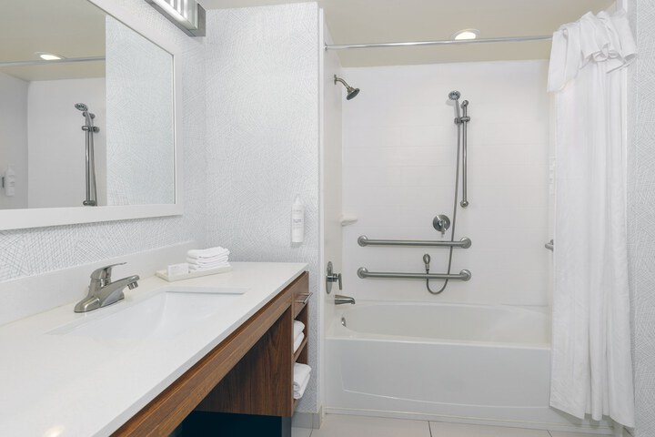 Home2 Suites by Hilton Nokomis Sarasota Casey Key