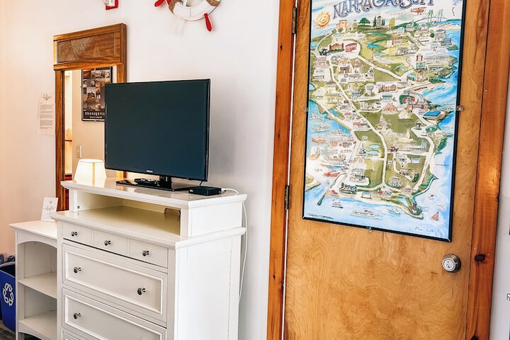 Room 21 of 29