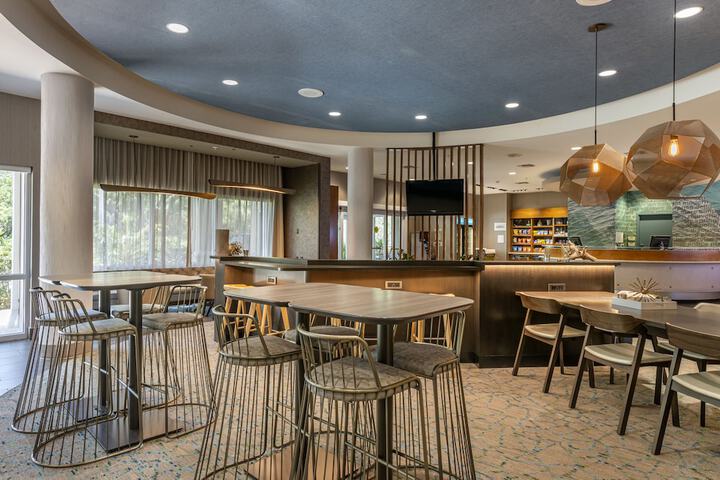Hotel Interior 11 of 47