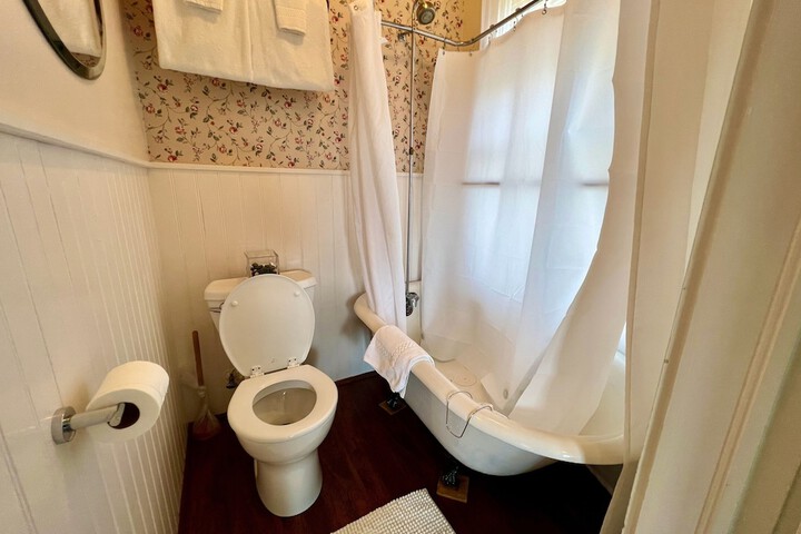 Room 40 of 113