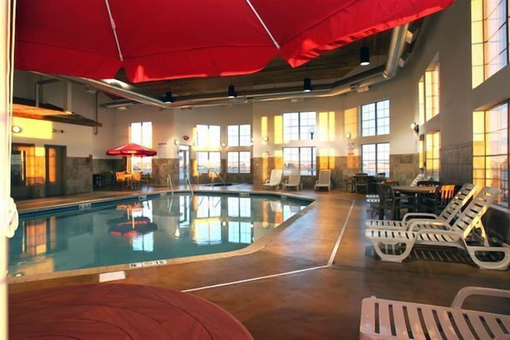 Pool 4 of 55