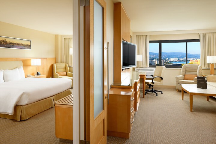 Room 25 of 69