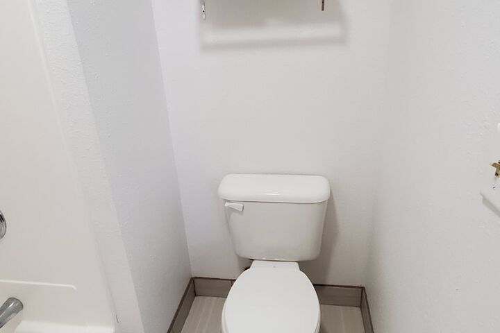 Room 27 of 59