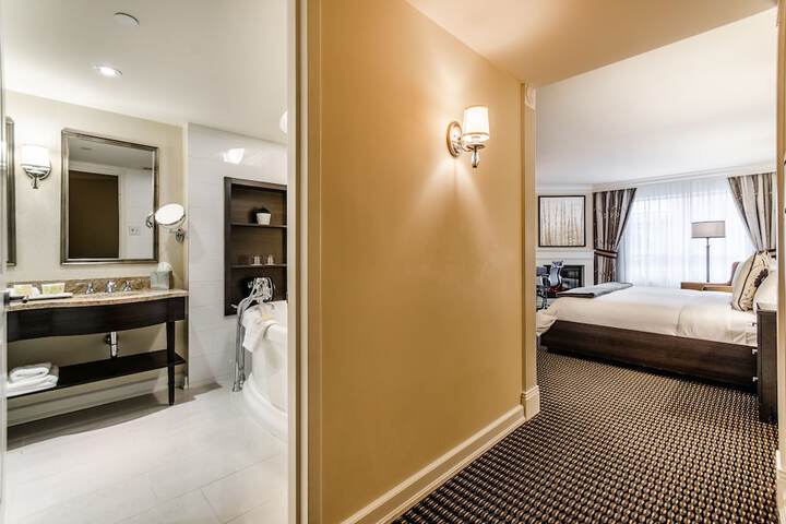 Room 61 of 82