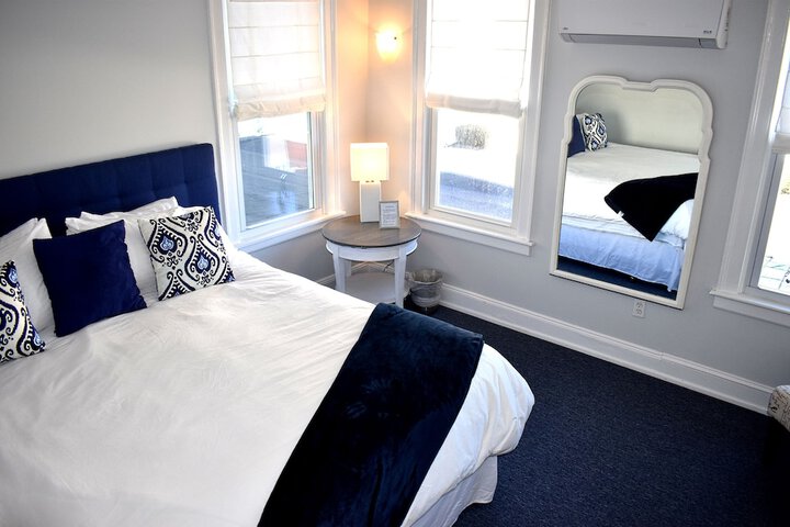 Room 149 of 183