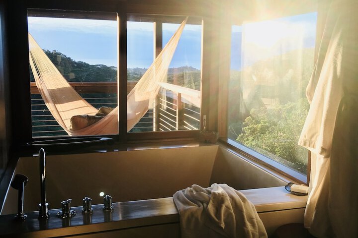 Room 7 of 13