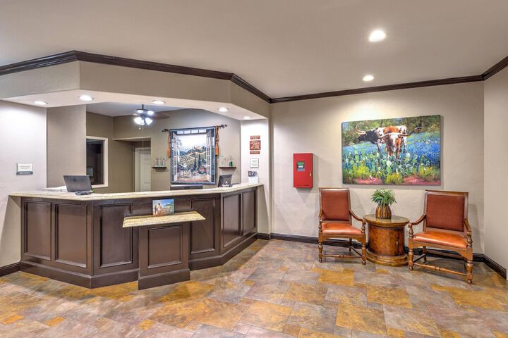 La Quinta Inn & Suites by Wyndham Marble Falls