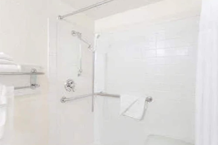 Days Inn by Wyndham San Marcos