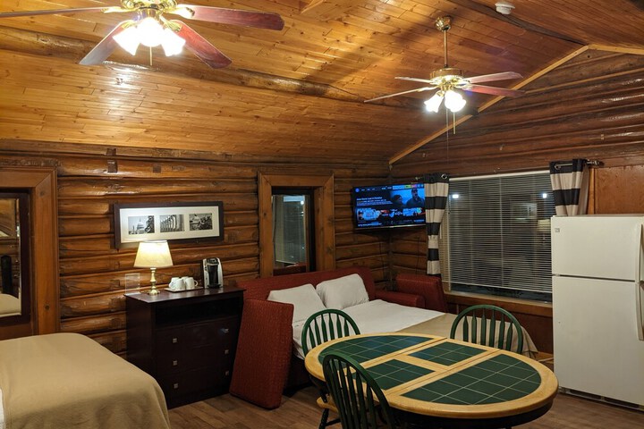 Teton Court Motel