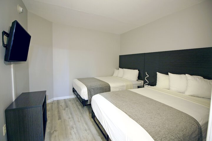 Bolero Resort
