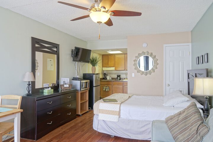 Room 21 of 39