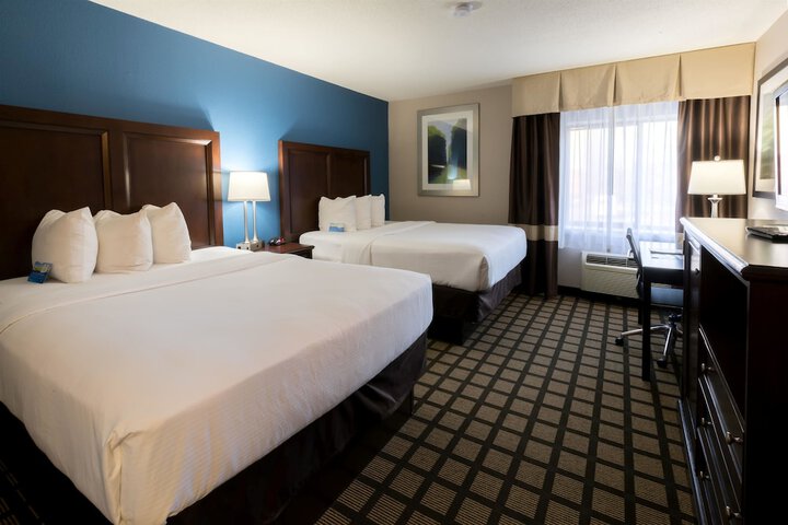 Room 16 of 25