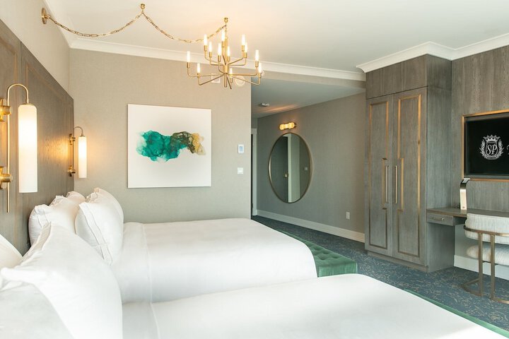 Room 33 of 56