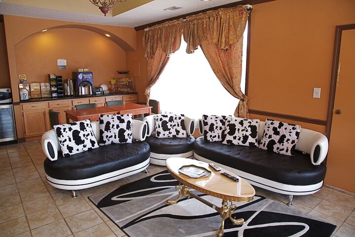 Coach Light Inn Brenham
