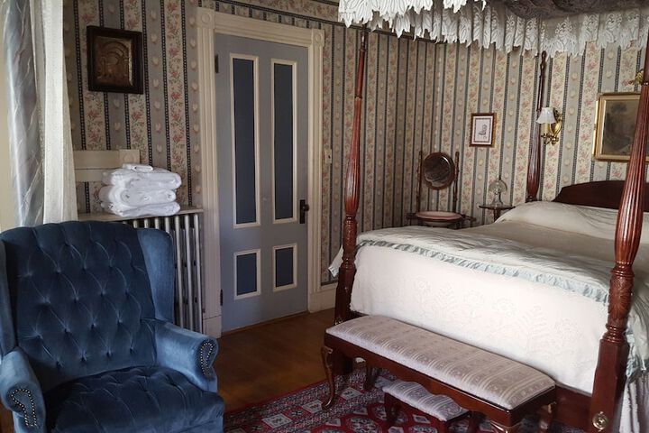 Room 41 of 51