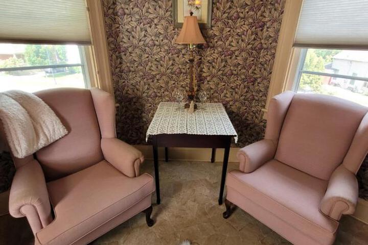 Ruby Manor Bed & Breakfast