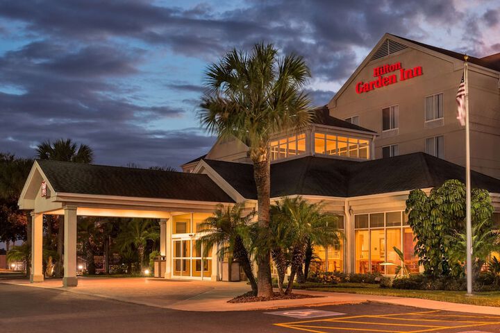 Hotel 4 of 49