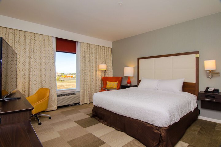 Hampton Inn & Suites Huntsville