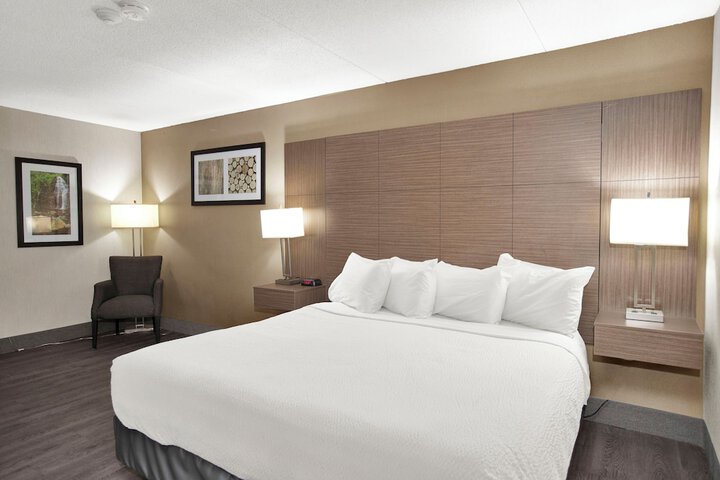 Superior Inn Hotel and Conference Centre Thunder Bay