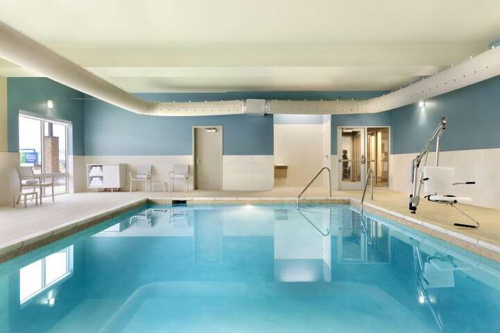 Pool 7 of 37