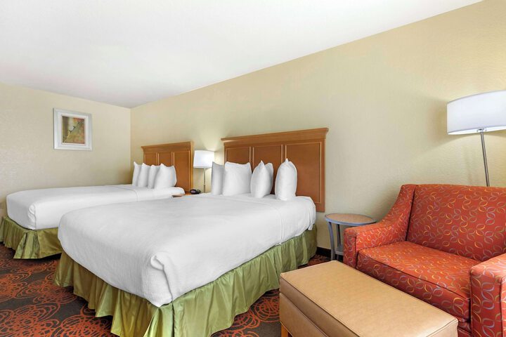 Best Western Plus Waco North
