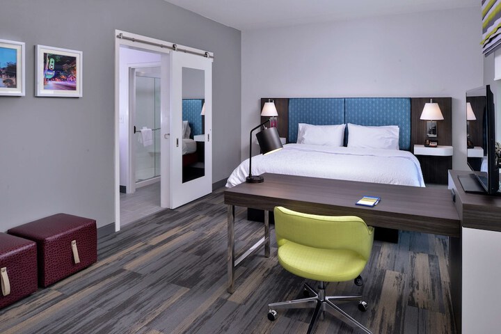 Hampton Inn & Suites Atlanta / Marietta